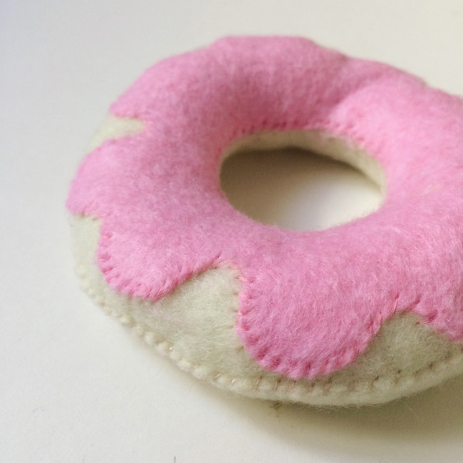 diy felt donuts 06