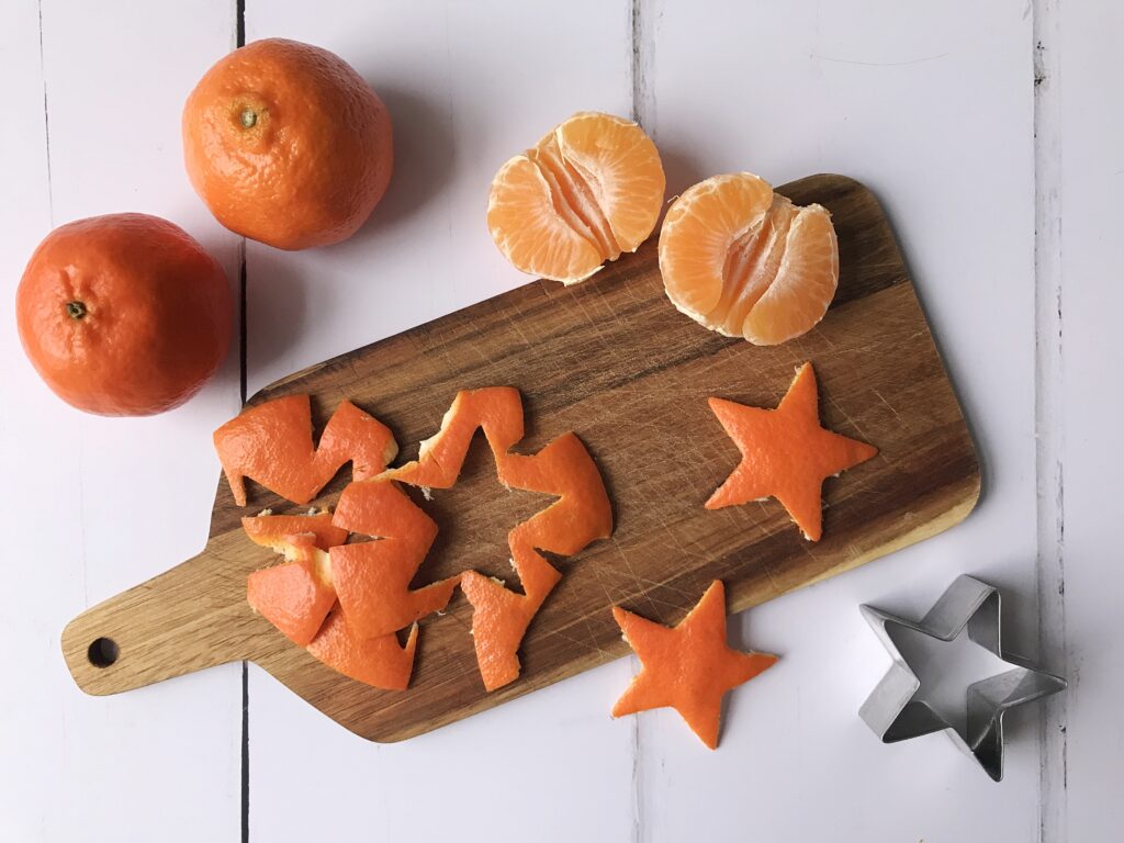 Citrus peel star garland