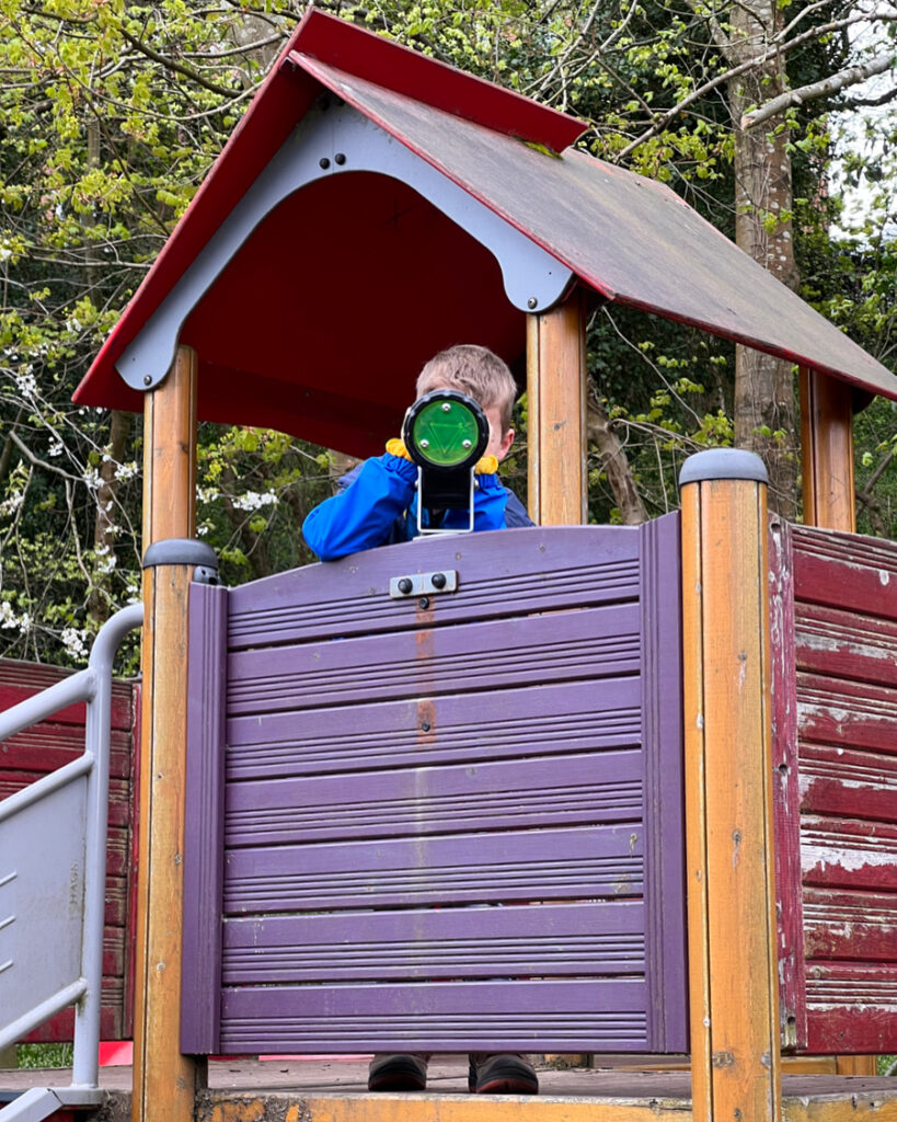 Haugh Park/ Cramond Bridge Playground Telescope