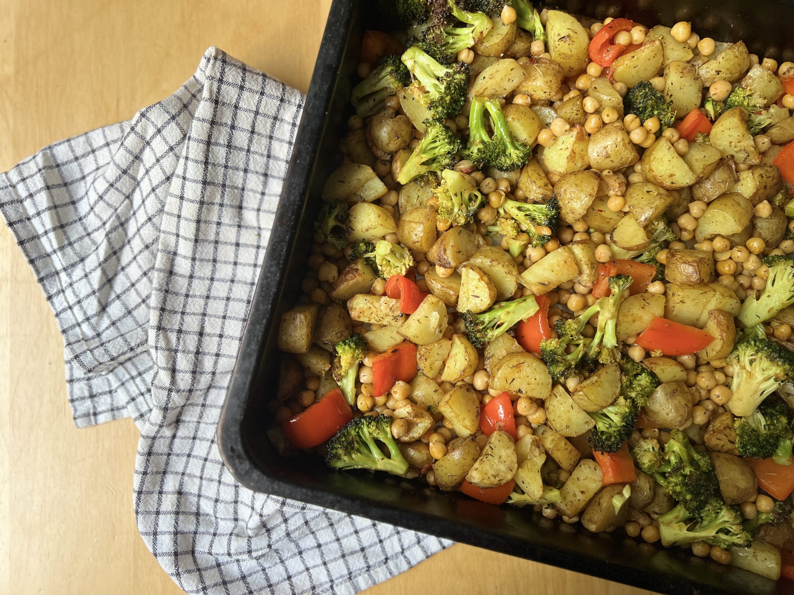 roasted vegetables tray bake